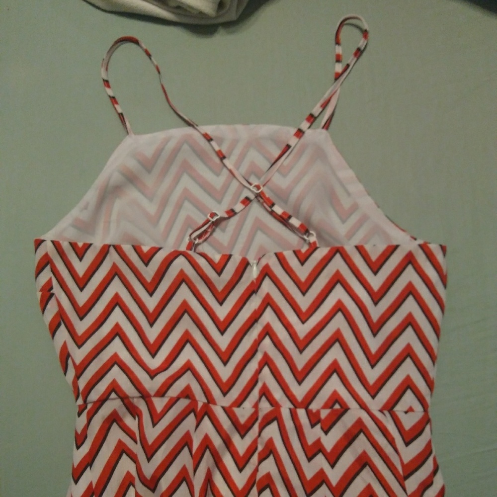⭐BOGO Nordstrom strappy chevron print dress - Picture 3 of 5